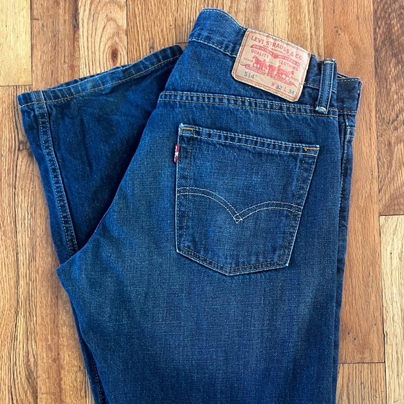 Levi's Other - Levi's 514 Men's Dark Blue Straight-Leg Jeans- size 32x34